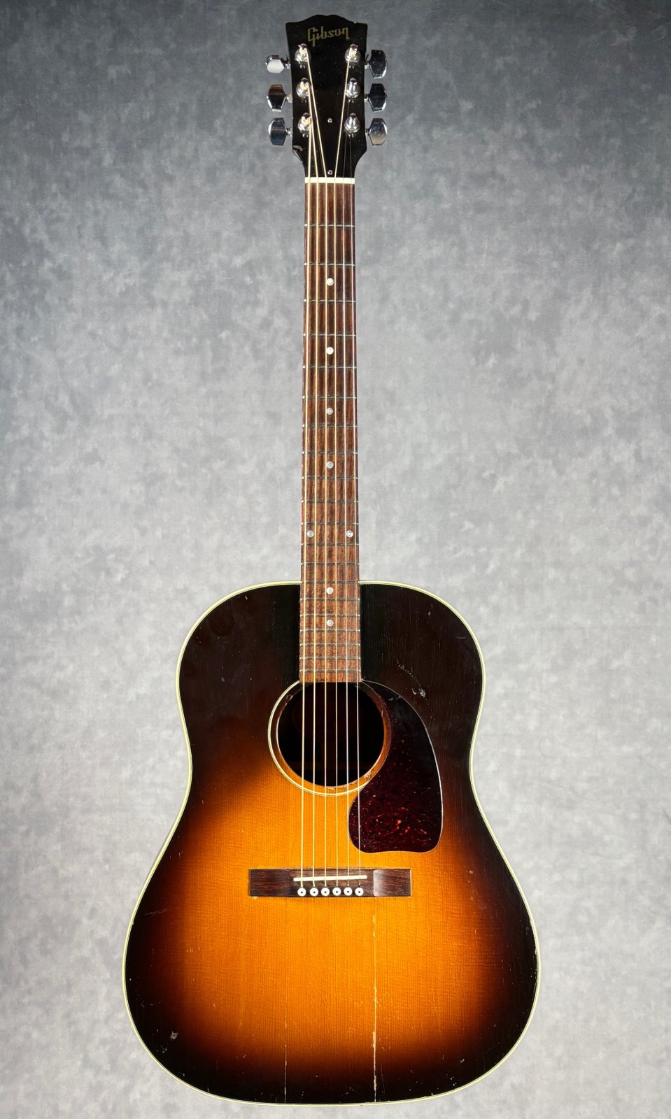 Chaikiroro　Gibson j45 1998年製 IMG_4304.jpg