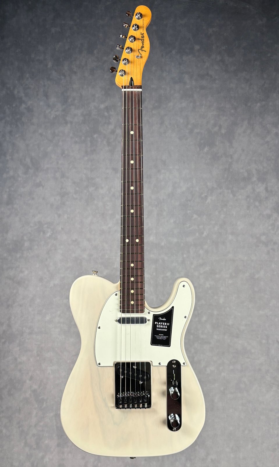 新品Fender Player II Telecaster FE620付き Player II Telecaster® – Fender