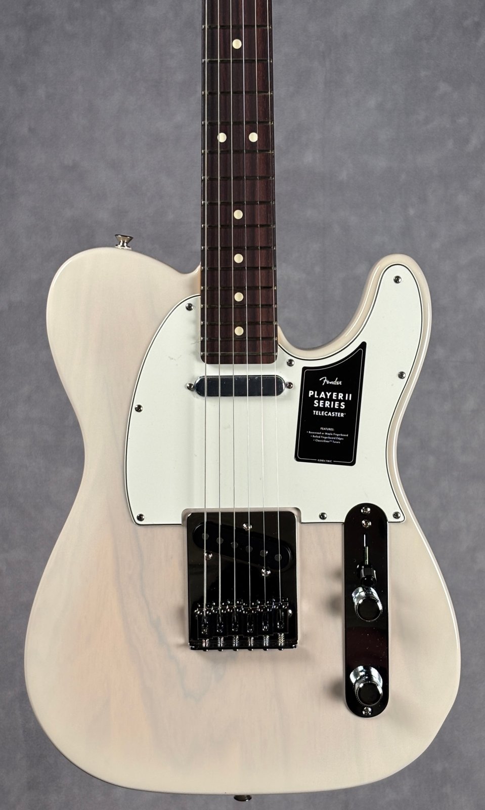 新品Fender Player II Telecaster FE620付き Fender フェンダー Player II Telecaster MN Mocha エレキギター