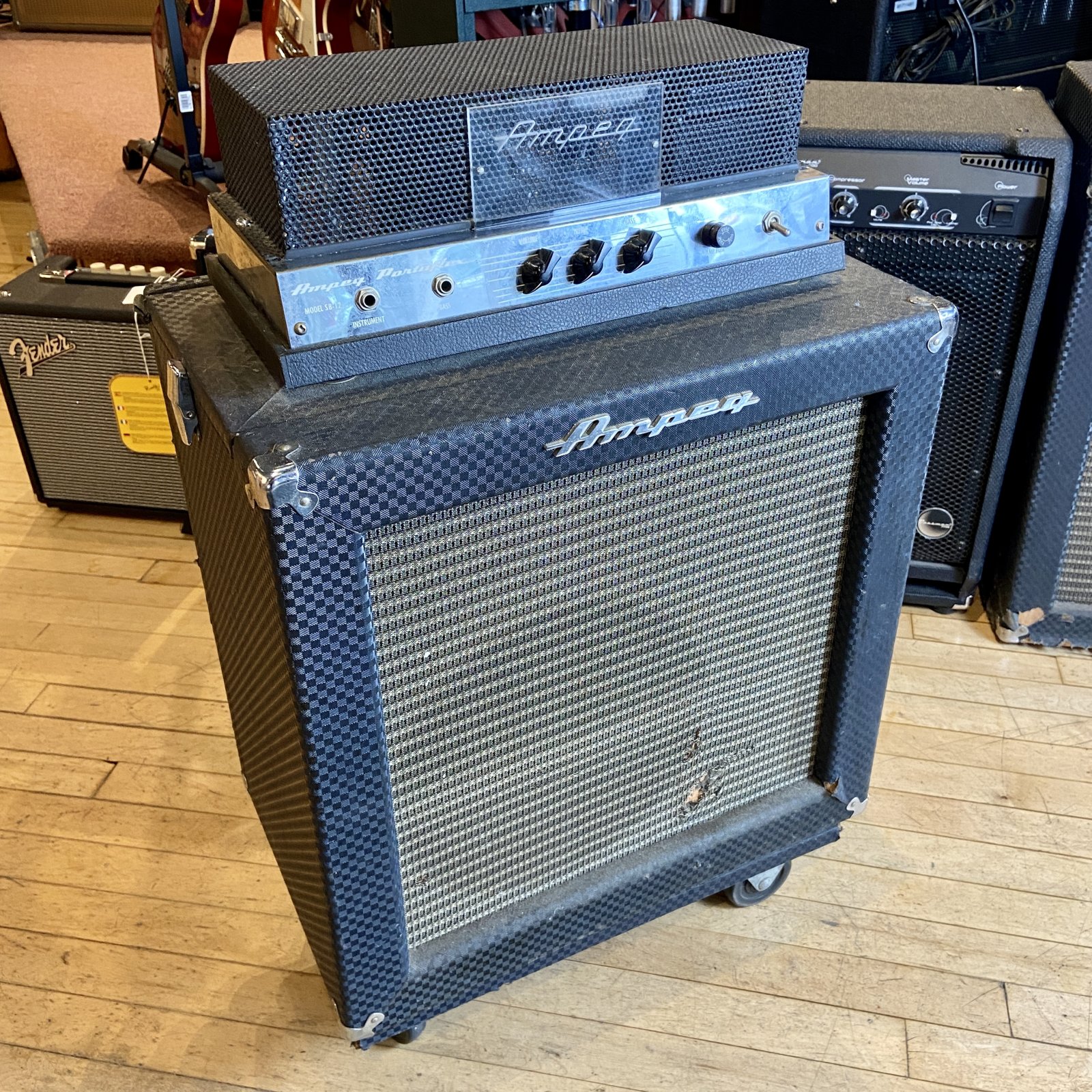 1966 Ampeg SB-12 Portaflex 1x12 Fliptop Combo Amplifier
