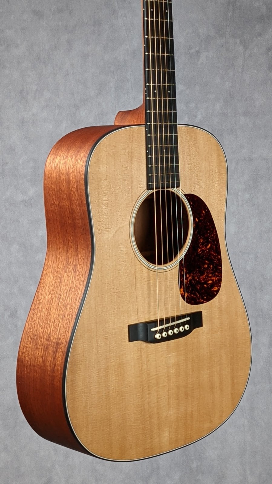 2018 Martin Dreadnought Jr