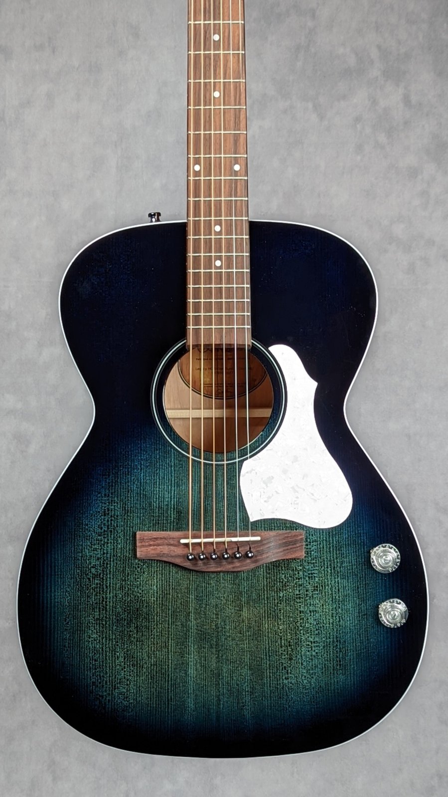 Art & Lutherie Legacy Indigo Burst HG Q-Discrete w/ Bag - 623501047697