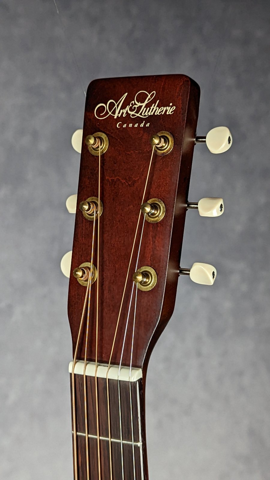 Art & Lutherie Legacy Bourbon Burst CW Presys II