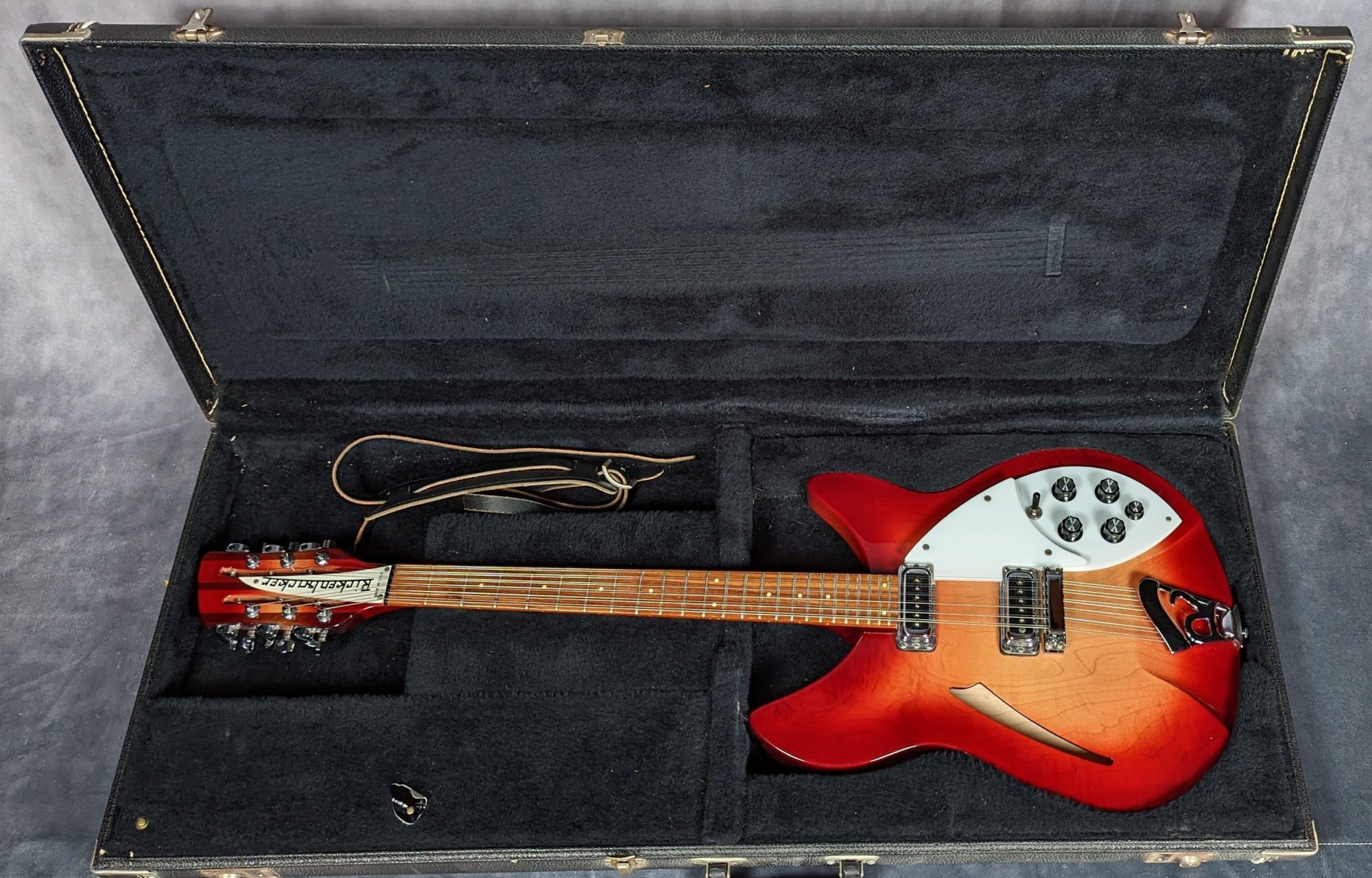 1991 Rickenbacker 330-12 Fireglo