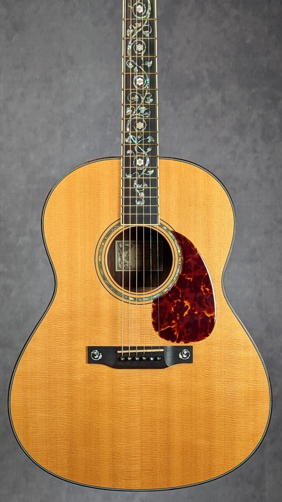 ギター Larrivee 2004 LV-19 Special Vine Edition Larrivee 2004 LV-19 Special Vine Edition - メルカリ
