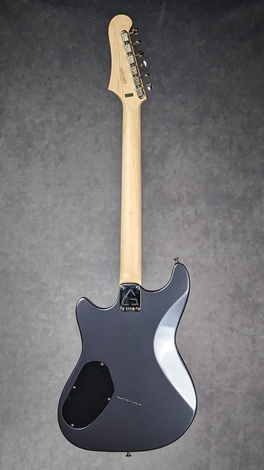 ほぼ新品】GUILD Surfliner HH 良い音出します。 楽器・機材 【ほぼ