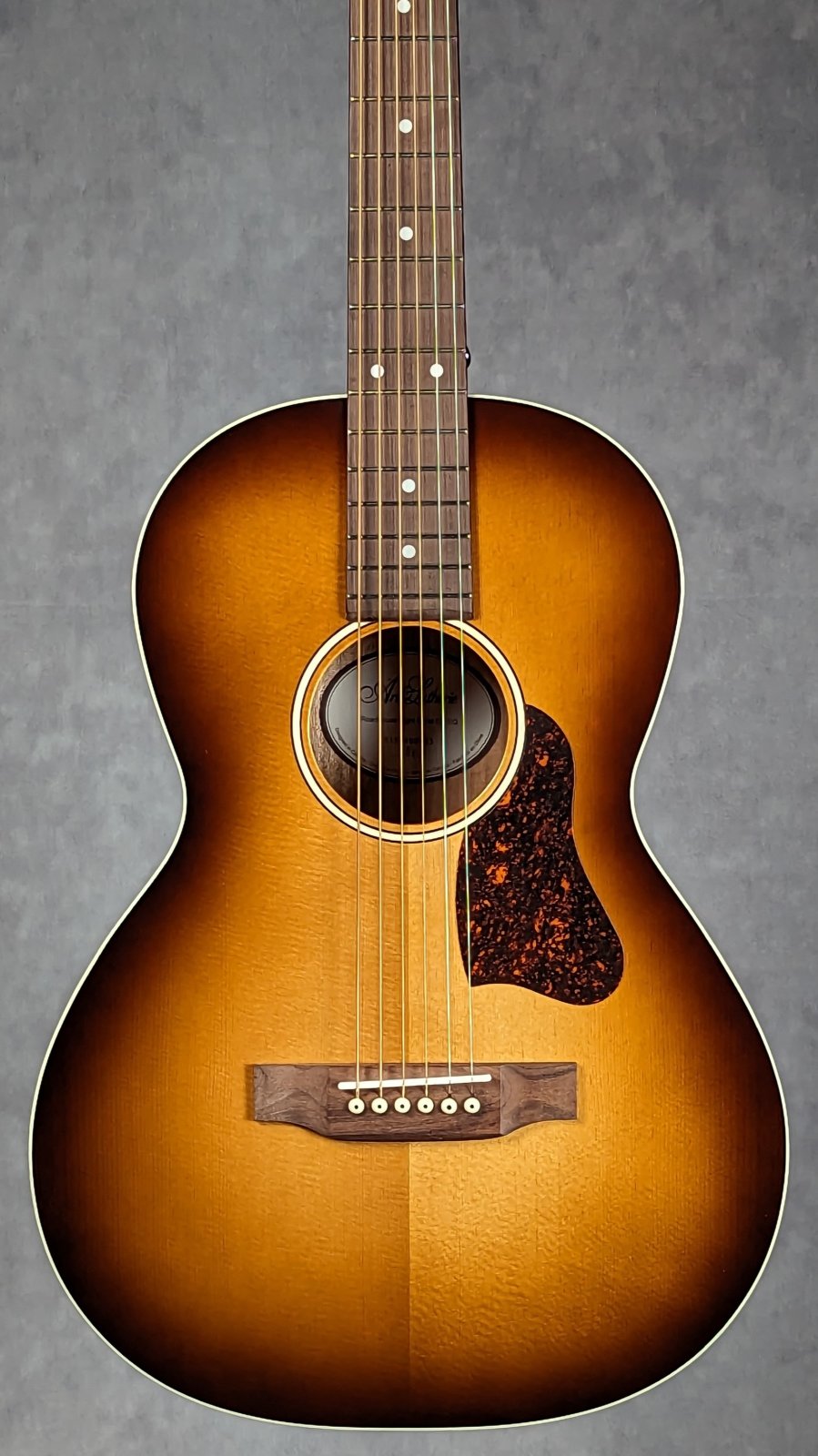 Art & Lutherie Roadhouse Light Burst GT EQ - 623501051564
