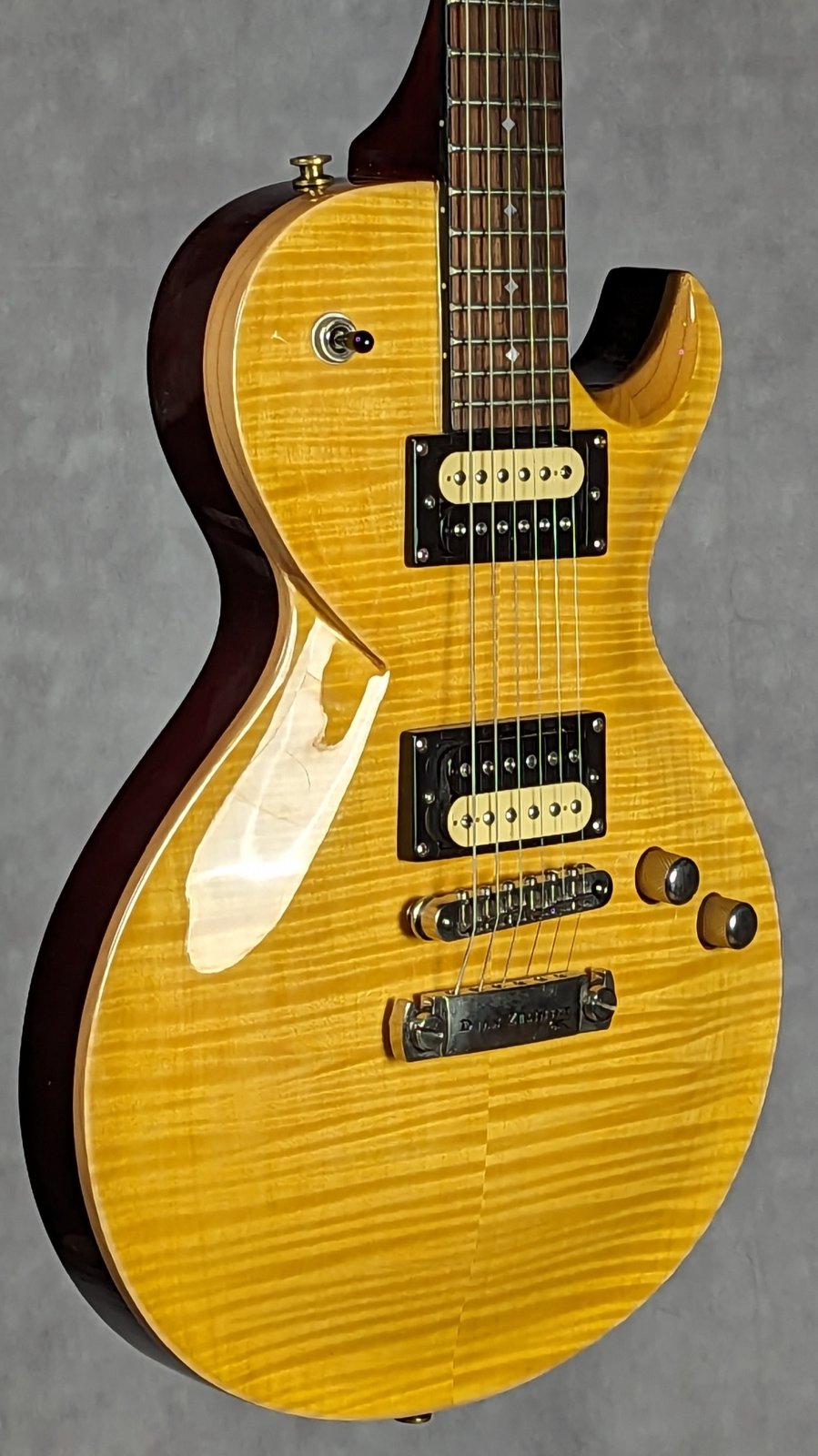 Used Dean Zelinsky Strettavita Private Label