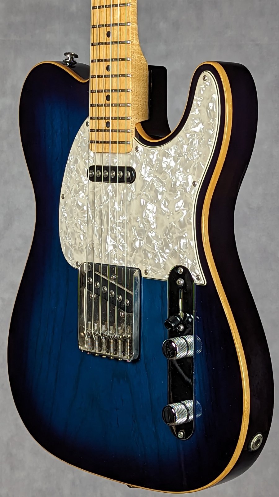 1997 G&L USA ASAT Classic Deluxe - Blueburst