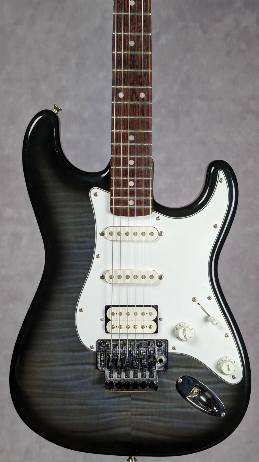 ギター Fender japan Stratocaster Floyd rose 2021 Fender Made in Japan Limited Stratocaster with Floyd