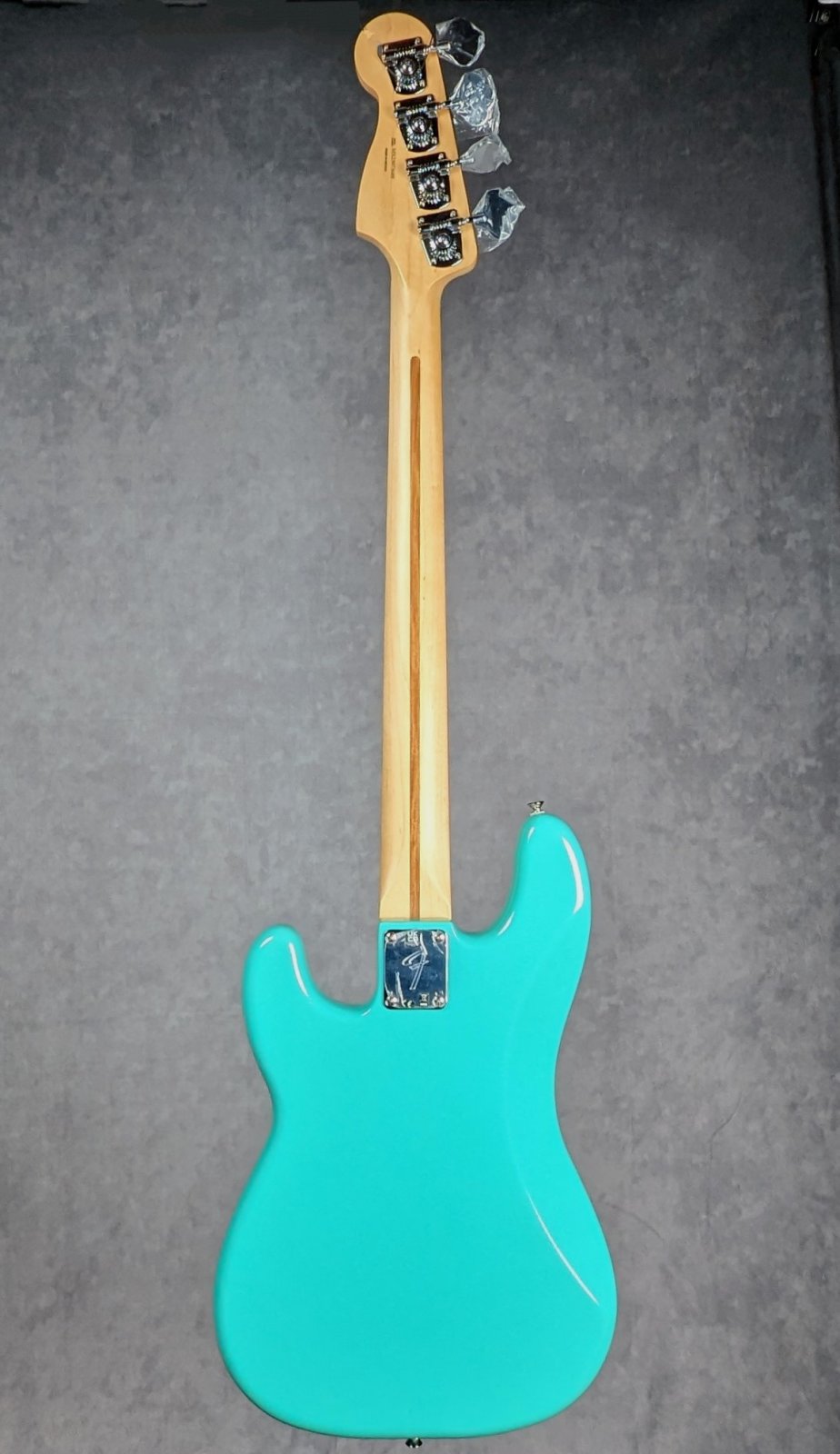Fender Player Precision Bass - Pau Ferro - 885978911066