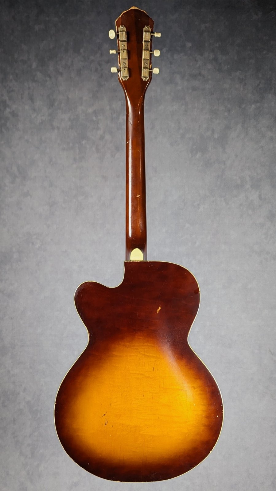 1959 Kay 6950 Cutaway Leader