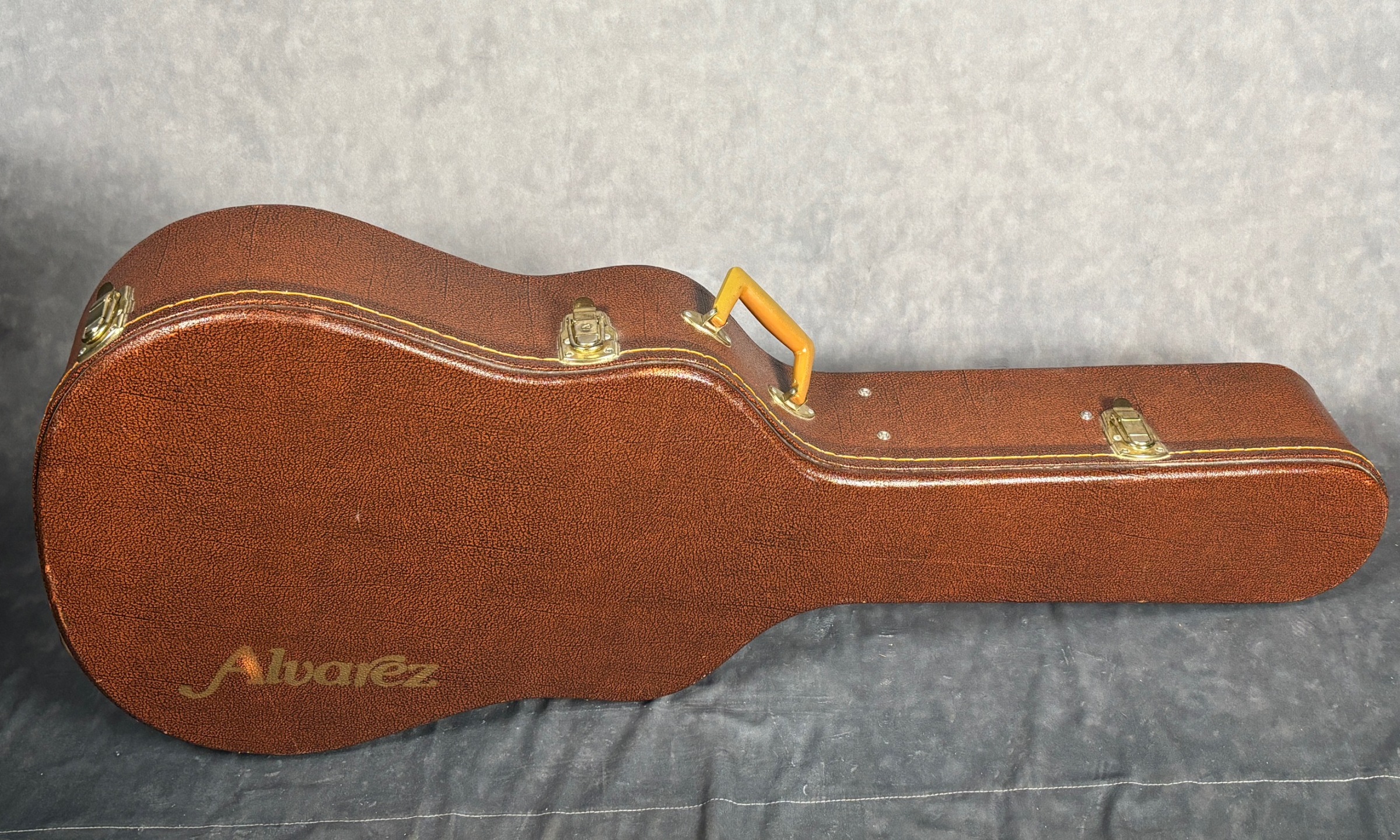 Vintage Alvarez 5014 OM w/ Hard Case