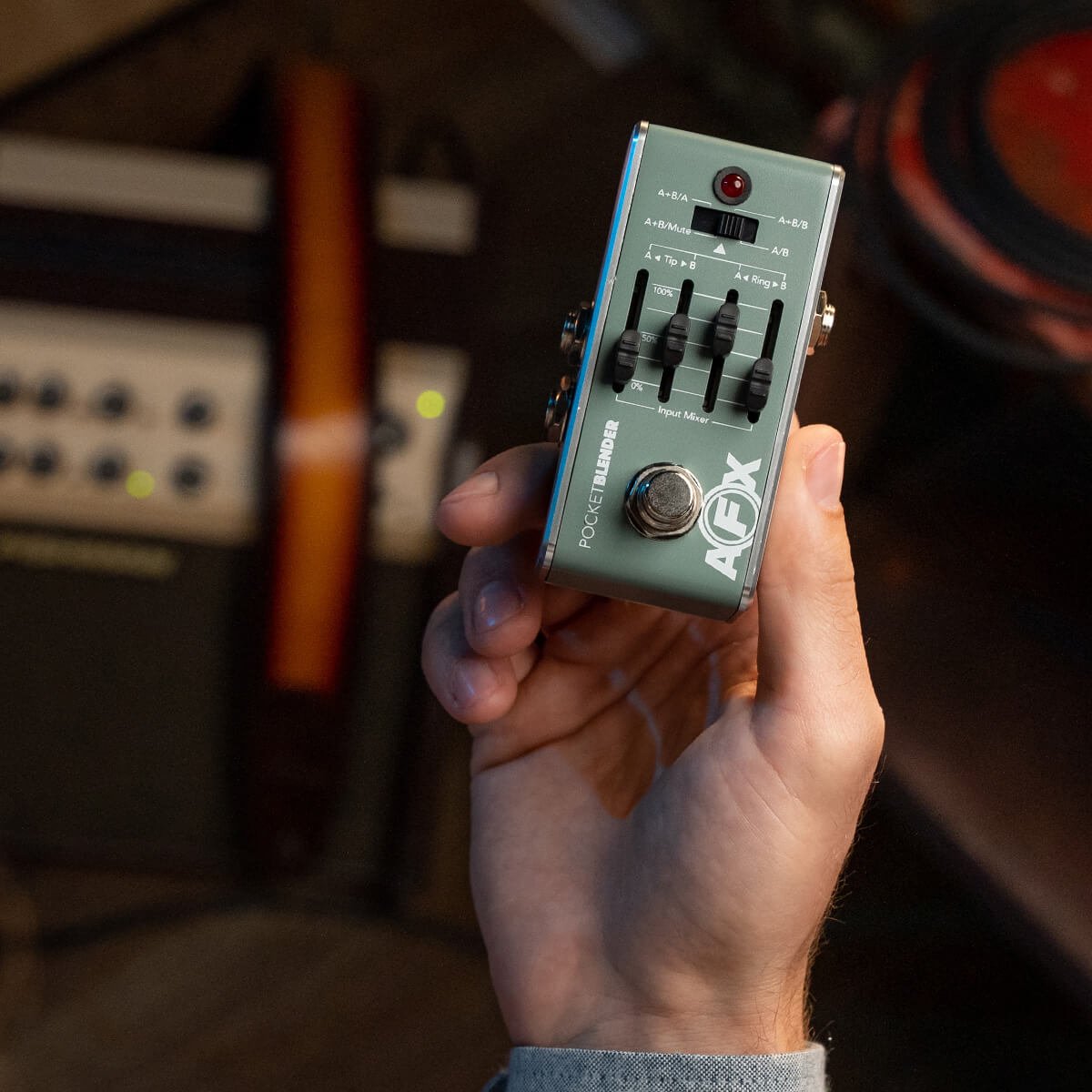 ギター fishman afx pocket blender mini ABY + dI Amazon.com: Fishman AFX Pocket Blender Mini A/B/Y & DI