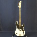 スクワイアー Squier Mike Dirnt PRECISION BASS Squier Mike Dirnt Precision Bass - Arctic White | Sweetwater
